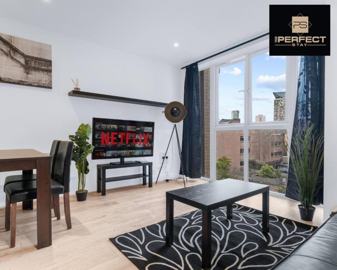 Mercury Suite City Centre Netflix Dedicated Workspace By Your Perfect Stay Short Lets Birmingham Bagian luar foto
