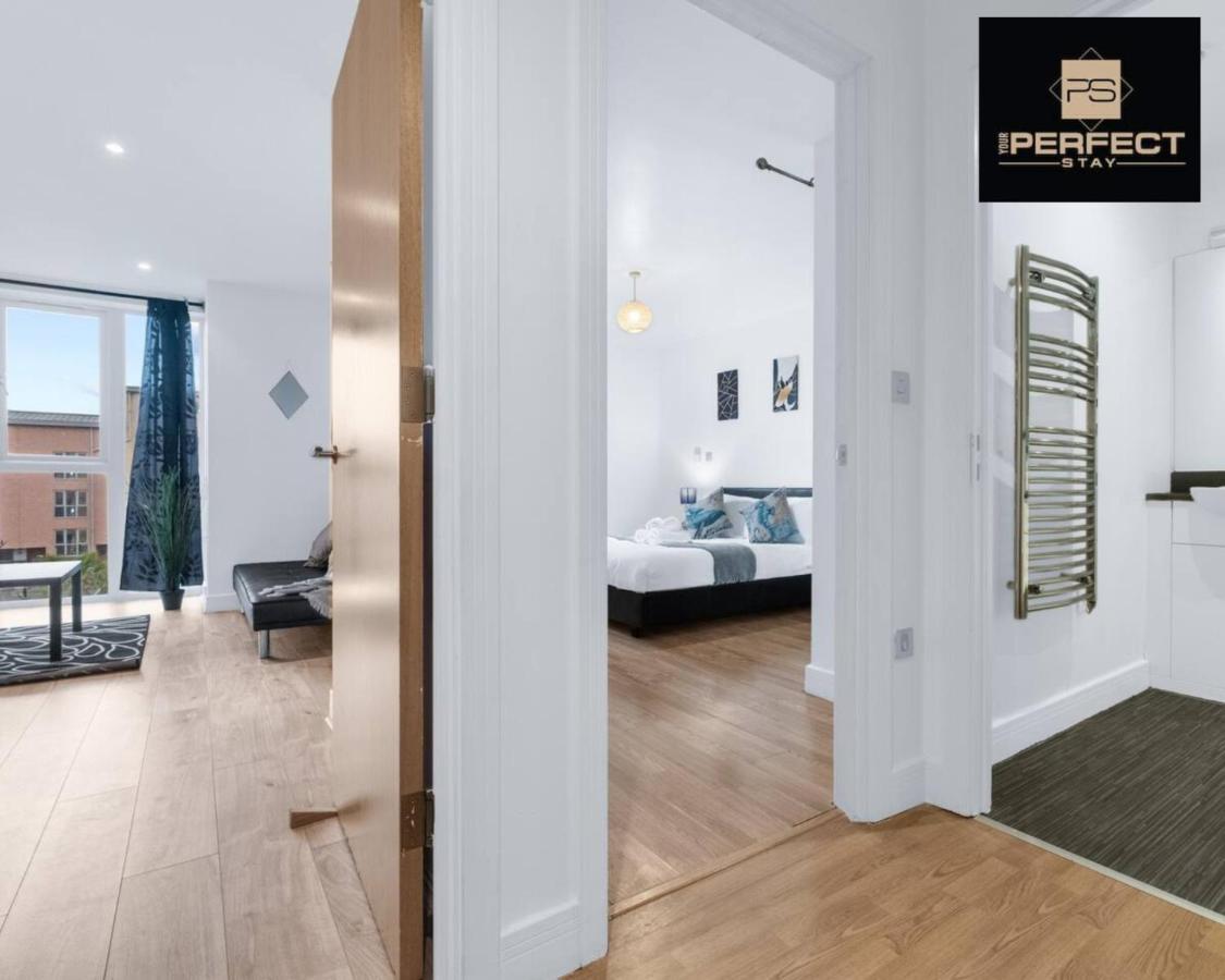 Mercury Suite City Centre Netflix Dedicated Workspace By Your Perfect Stay Short Lets Birmingham Bagian luar foto